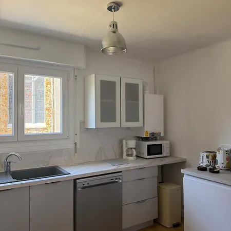 T3 Proximite Centre-ville Et Gare Apartment